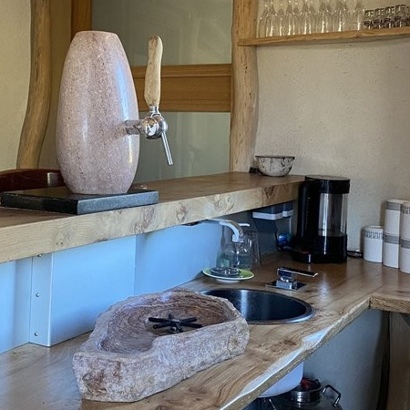 le bar du gîte de la Roundhouse